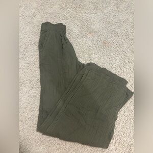 Olive green Aerie beach pants- size xs